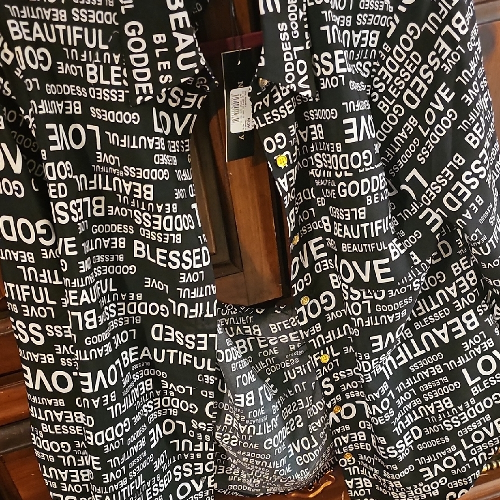 Chic Black Dress with White Text Print